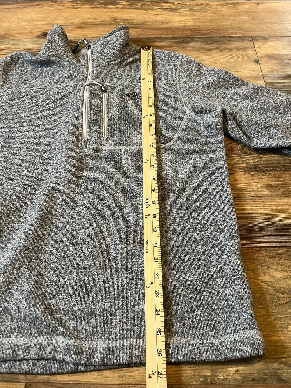 The North Face Men’s Large Gray Sweater Fleece 1/4 Zip Pullover Jacket Large